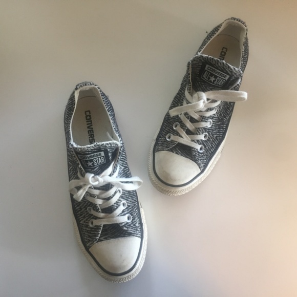 CONVERSE | Chuck Taylor All Star Black and White Special Edition - Picture 2 of 4